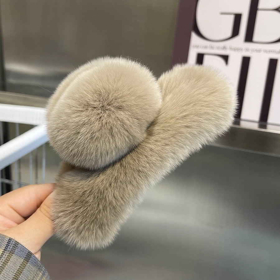 simple style geometric solid color rabbit fur hair claws 1 piece