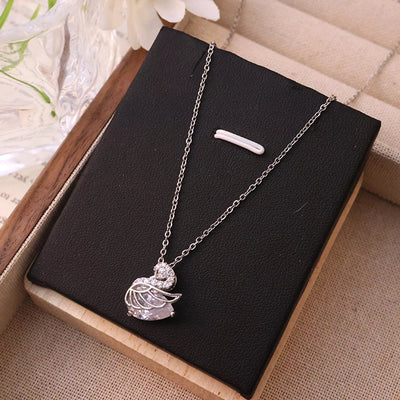 304 Stainless Steel Copper 18K Gold Plated K Gold Plated Inlay Swan Zircon Pendant Necklace