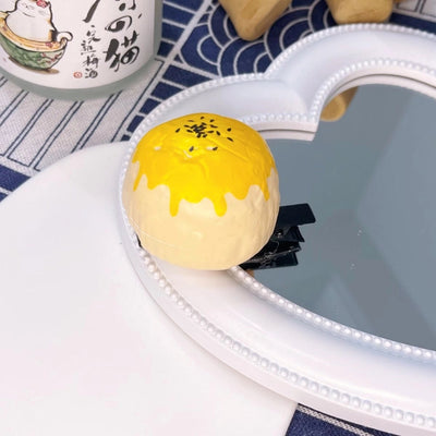 modern style cartoon plastic hair clip