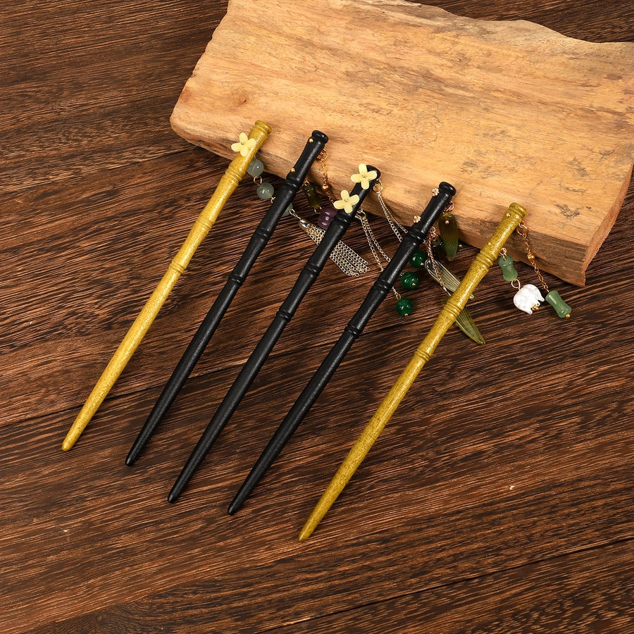 Women's Chinoiserie Classic Style Artistic Bamboo Flower Wood Tassel Hairpin