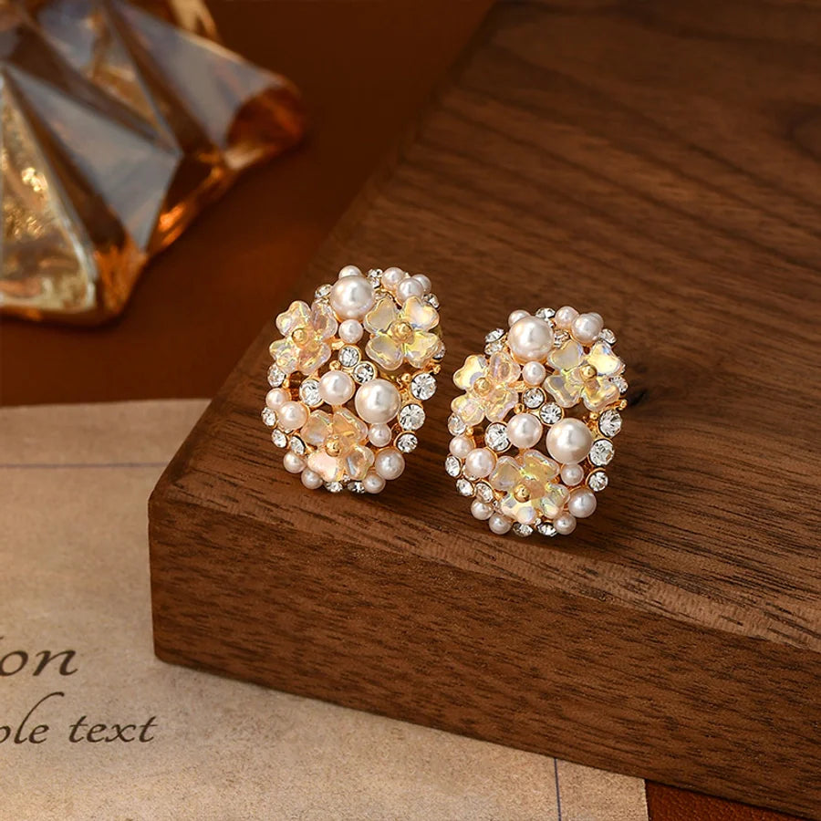 1 Pair Glam Luxurious French Style Flower Inlay Copper Freshwater Pearl Zircon 18K Gold Plated Ear Studs
