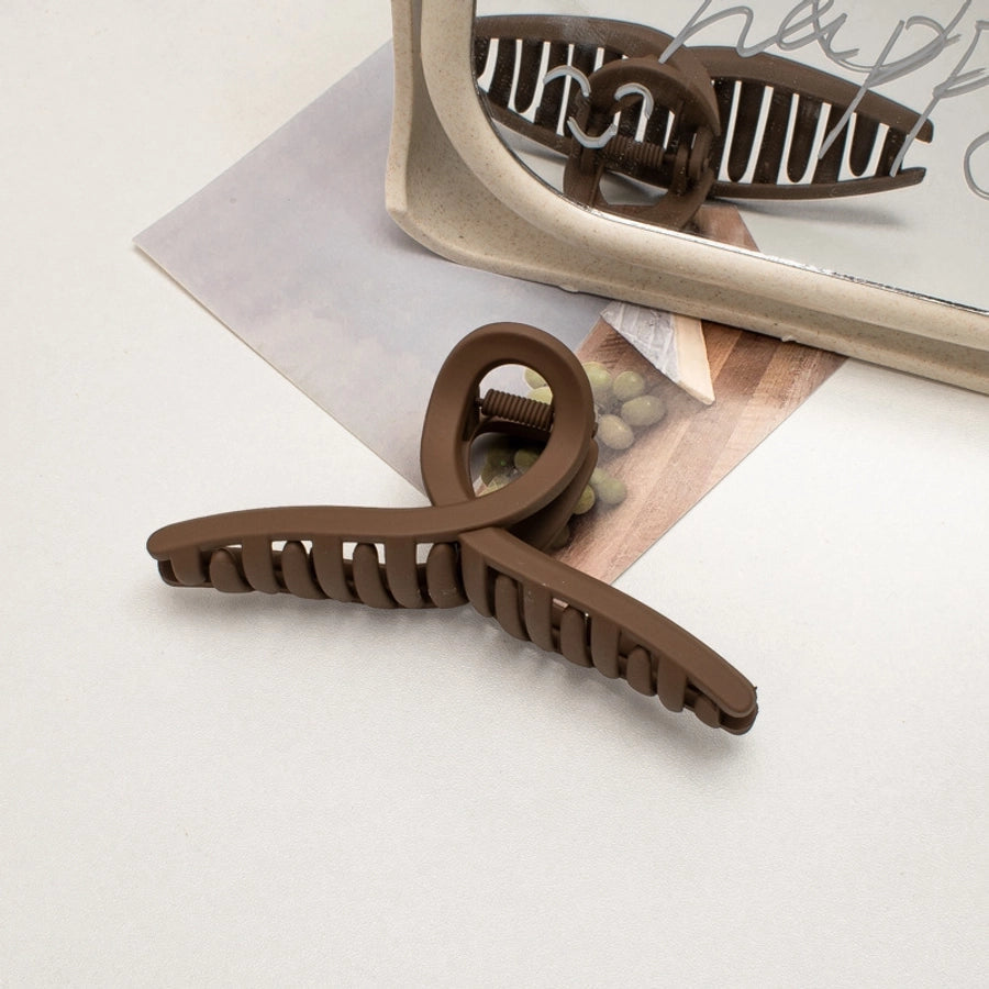 simple style solid color plastic resin spray paint hair clip 1 piece