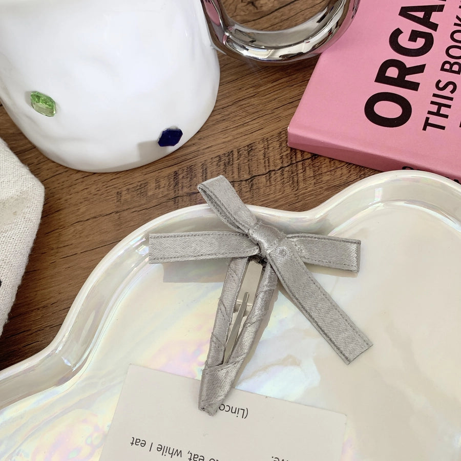 Women's Elegant Streetwear Bow Knot Leather Hair Clip Hair Tie