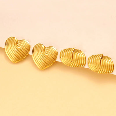 1 Pair Simple Style Classic Style Heart Shape Plating 304 Stainless Steel 316 Stainless Steel  18K Gold Plated Ear Studs