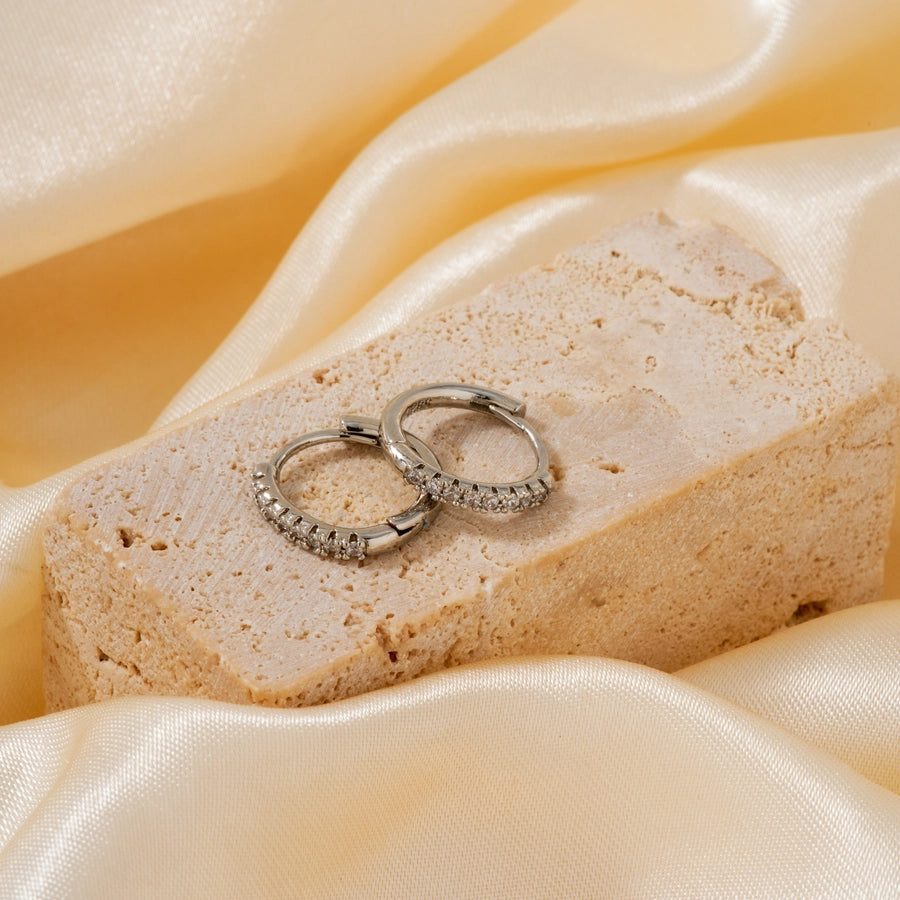 1 Pair Casual Elegant Lady Round Inlay Copper Zircon Rhodium Plated Earrings