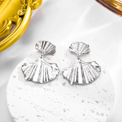 1 Pair Vintage Style Simple Style Classic Style Ginkgo Leaf Plating 304 Stainless Steel 18K Gold Plated Drop Earrings
