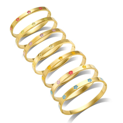 Elegant Heart Shape Flower Titanium Steel Bangle In Bulk