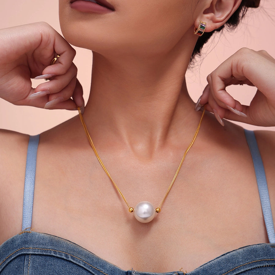 Elegant Luxurious Baroque Style Geometric 18K Gold Plated Imitation Pearl Titanium Steel  Pendant Necklace