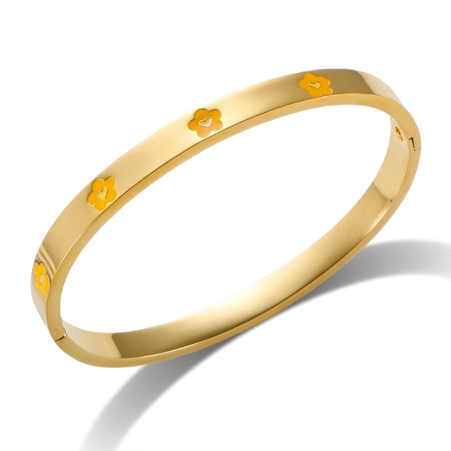 Elegant Heart Shape Flower Titanium Steel Bangle In Bulk