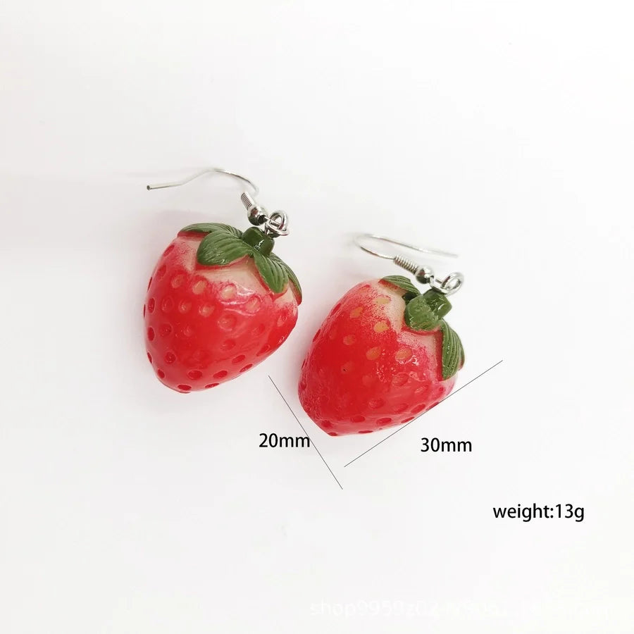 Europe and the United States  personality sweet three-dimensional resin simulation strawberry earrings earrings creative female fun fruit earrings