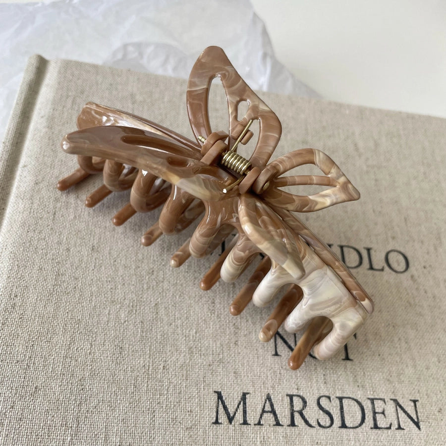 Women's Sweet Cool Style Butterfly Metal Plating Hair Claws