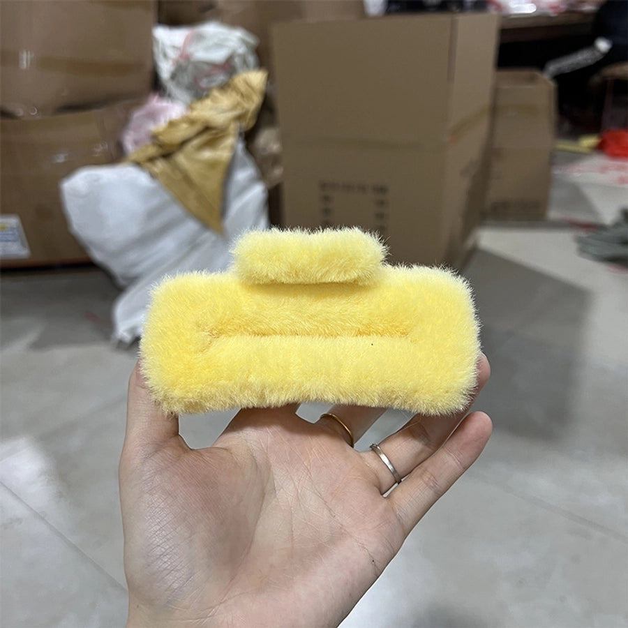 Women's Simple Style Solid Color PC Plush Hair Claws