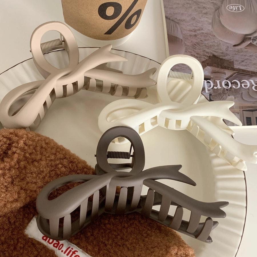 simple style bow knot plastic hair claws