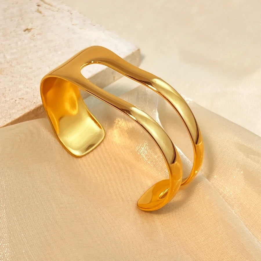 Elegant Solid Color 304 Stainless Steel 18K Gold Plated Bangle In Bulk