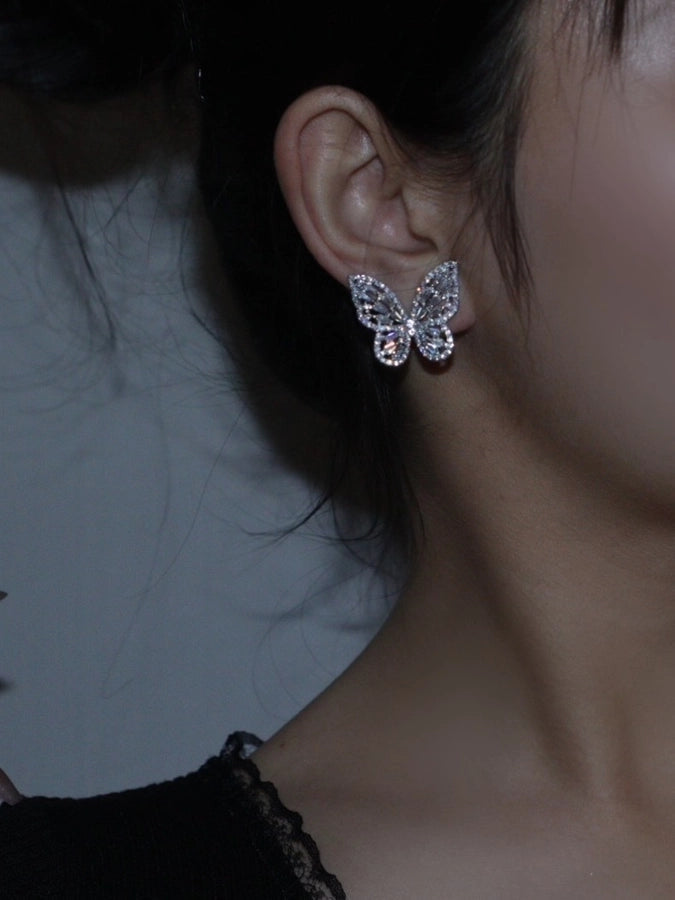 Light luxury high-grade butterfly mosquito coil ear clip without pierced women's super flash Mori style fresh earrings summer fashion