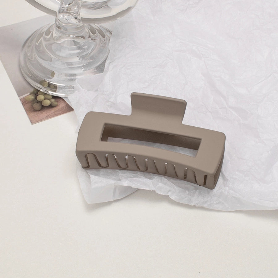 simple style solid color plastic resin spray paint hair clip 1 piece