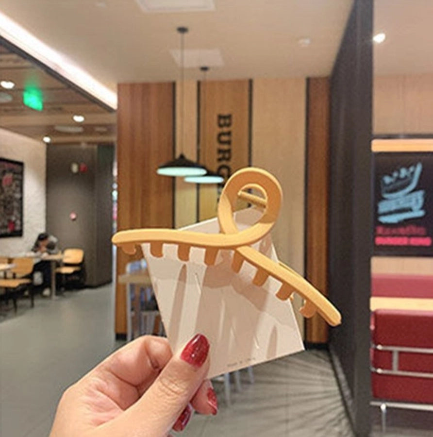 fashion geometric resin stoving varnish hair claws 1 piece