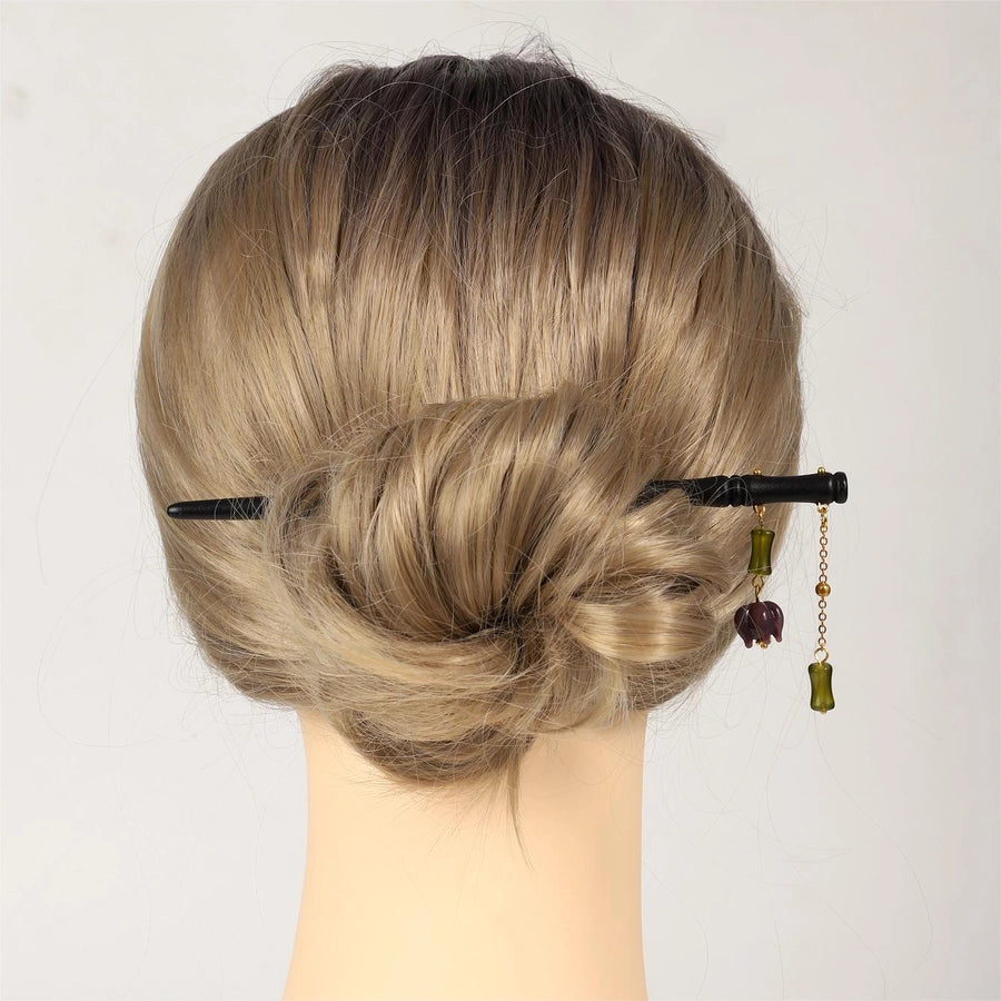 Women's Chinoiserie Classic Style Artistic Bamboo Flower Wood Tassel Hairpin