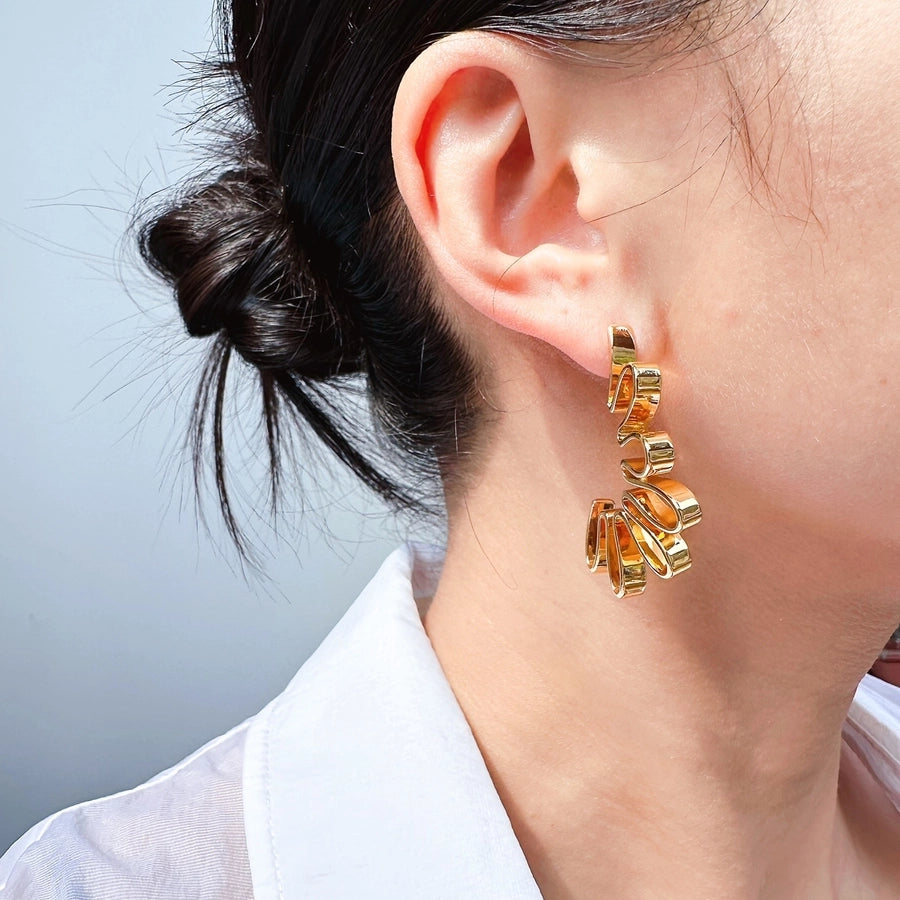 1 Pair Elegant Simple Style Geometric Brass 24K Gold Plated Ear Studs