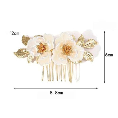 Women's Sweet Simple Style Flower Metal Insert comb