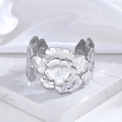 Vintage Style Sweet Flower 201 Stainless Steel Bangle In Bulk