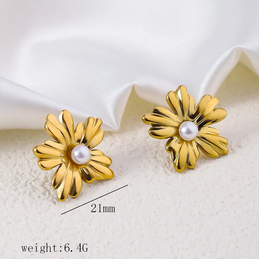 1 Pair Simple Style Commute Geometric Heart Shape Plating Titanium Steel Drop Earrings Earrings Ear Studs