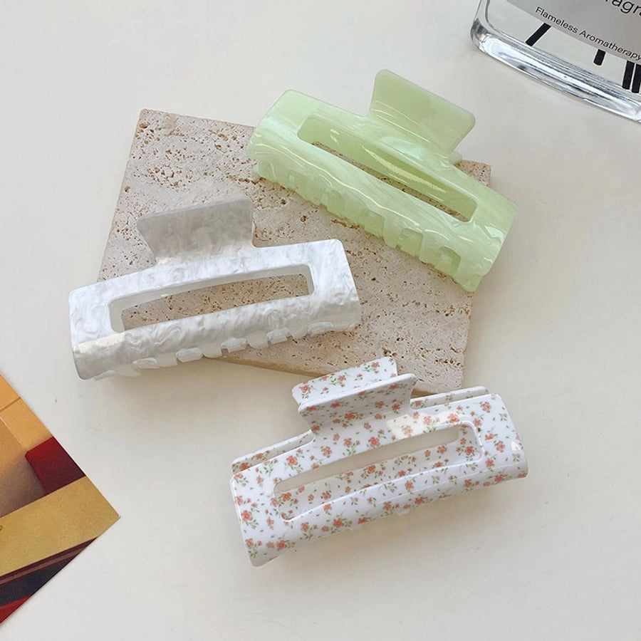 women's sweet solid color flowers plastic/resin headwear stoving varnish hair claws