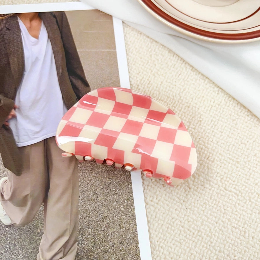 simple style lattice pvc hollow out hair claws