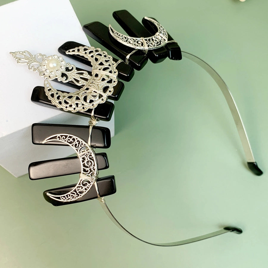 Women's Retro Crown Iron Patchwork Hair Band