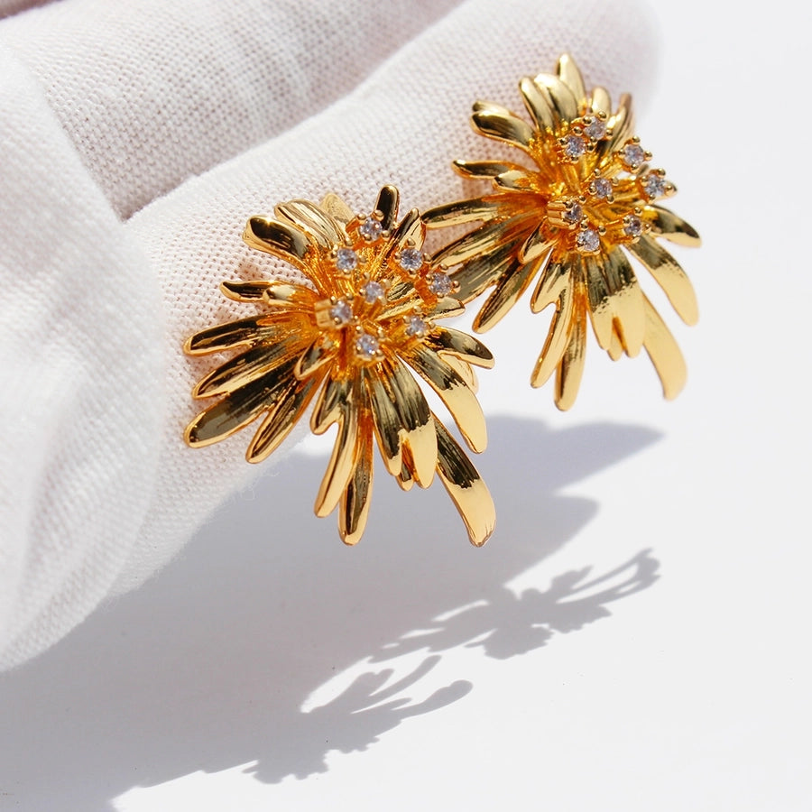 1 Pair Elegant Cute Luxurious Solid Color Inlay Brass Rhinestones 24K Gold Plated Ear Studs