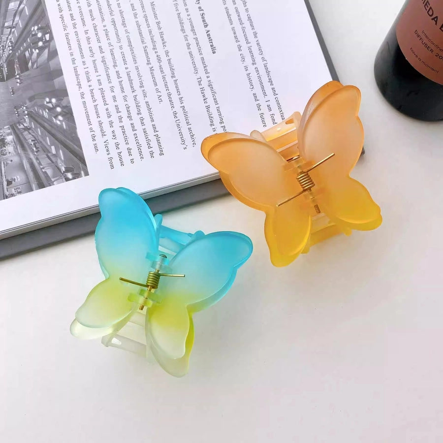 Women's Sweet Simple Style Butterfly Arylic Hair Claws