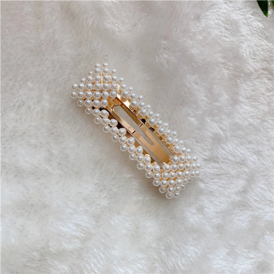 Women's Elegant Sweet Solid Color Plastic Hair Clip