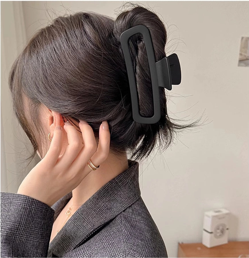 13cm cream shark clip female back head updo hair clip hairpin temperament headdress hair grip hair volume multiple hairpin