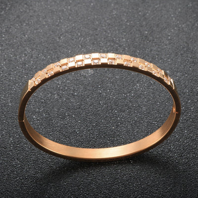 Casual Elegant Geometric 304 Stainless Steel Diamond Bangle In Bulk