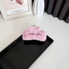 Women's Simple Style Solid Color PC Plush Hair Claws