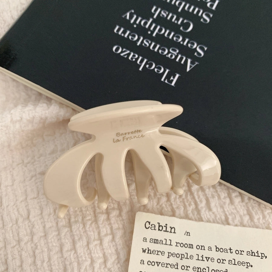 Women's Elegant Streetwear Geometric Acetic acid sheets Hair Claws