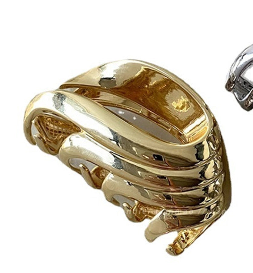 Women's Simple Style Geometric Metal Plating Hair Claws