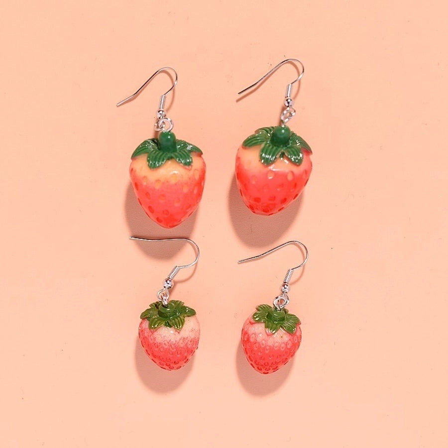 Europe and the United States  personality sweet three-dimensional resin simulation strawberry earrings earrings creative female fun fruit earrings