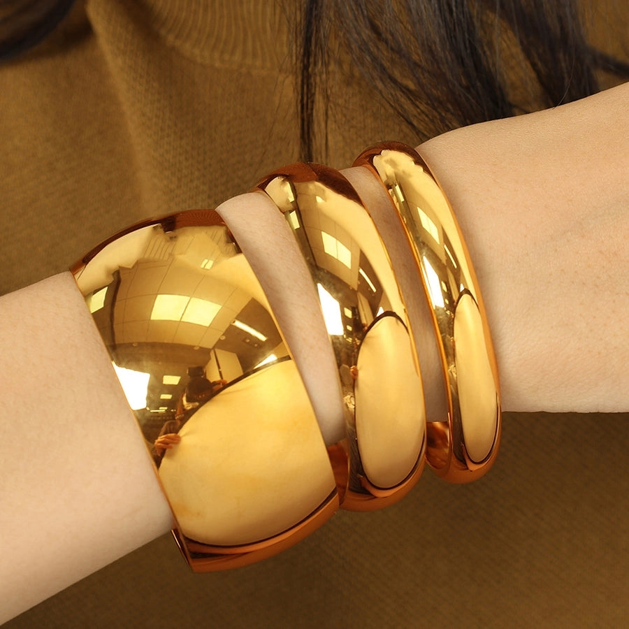 Simple Style Solid Color Titanium Steel Bangle In Bulk