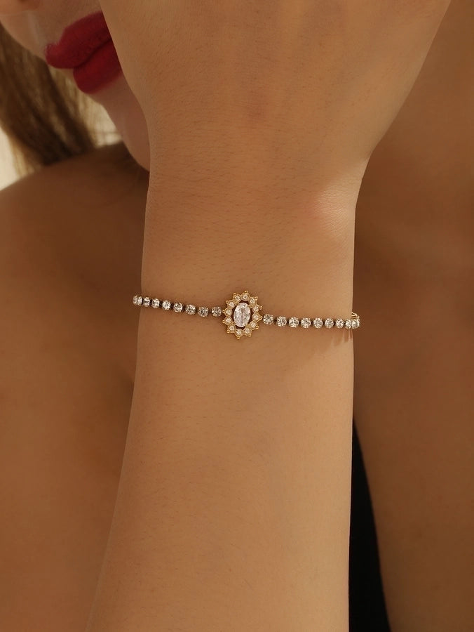 Elegant Lady Streetwear Oval Heart Shape Titanium Steel 18K Gold Plated Artificial Crystal Bracelets In Bulk