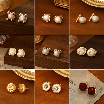 1 Pair Elegant Sweet Simple Style Round Square Inlay Copper Freshwater Pearl Zircon 18K Gold Plated Ear Studs