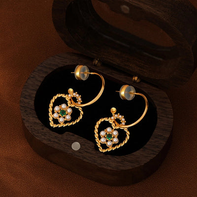 1 Pair Elegant Simple Style Heart Shape Eye Bee Inlay Copper Freshwater Pearl Zircon 18K Gold Plated Drop Earrings