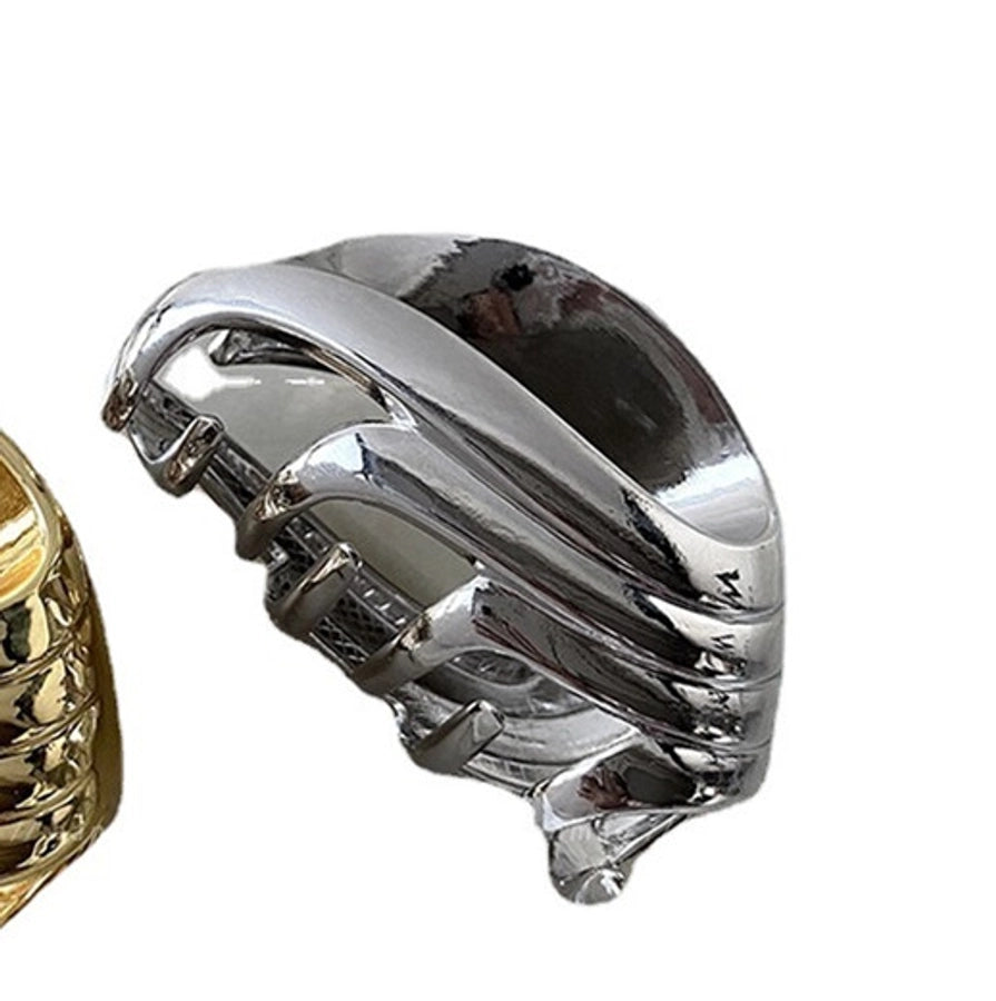 Women's Simple Style Geometric Metal Plating Hair Claws