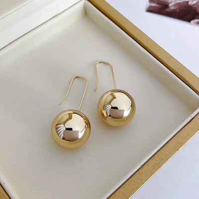 retro c shape solid color metal plating women's earrings 1 pair