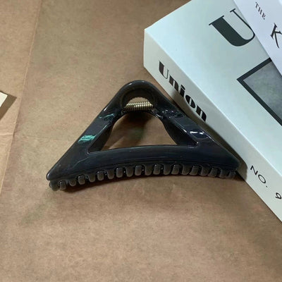 lady triangle arylic stoving varnish hair claws
