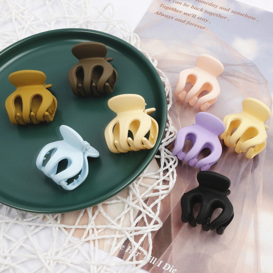 women's simple style geometric plastic stoving varnish hair claws