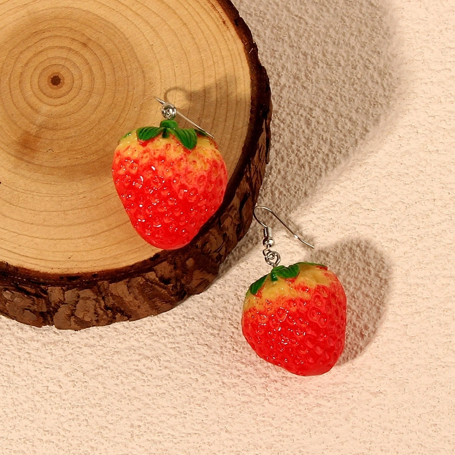 W665 Limeng Jewelry Source   Fashion New Strawberry Pendant Earrings Cute Fruit Earrings
