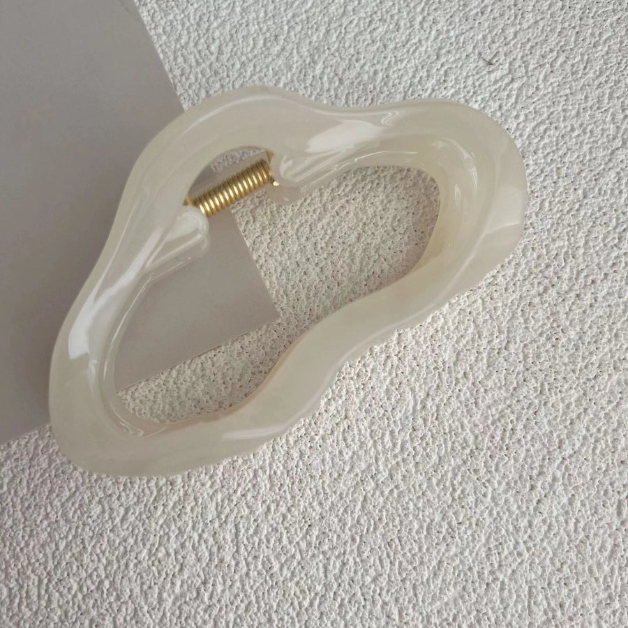 simple style irregular solid color plastic resin hollow out hair claws