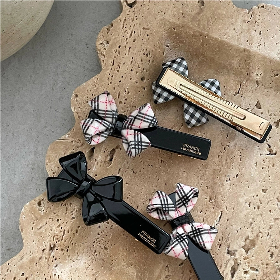 sweet bow knot arylic hair clip