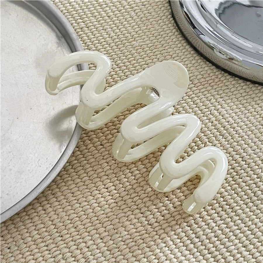Women's Sweet Korean Style Waves Lines Plastic Hair Claws